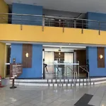 Flat - Iate Plaza Hotel